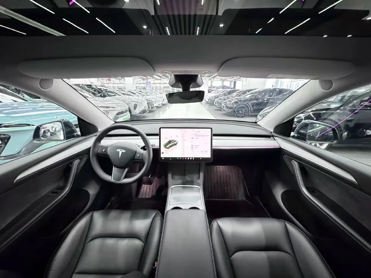 2024 Iveco OuSheng BEV 77.28KWH,autocango,china used car exporter,china ev exporter,chinese used car exporter,chinese used ev exporter