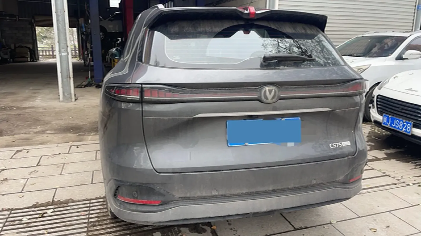 2022 ChangAn CS75 Plus 1.5T 188HP L4 8AT,autocango,china used car exporter,china ev exporter,chinese used car exporter,chinese used ev exporter