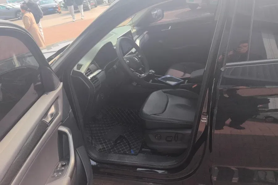 2024 Skoda Kodiak 2.0T 186HP L4 7DCT,autocango,china used car exporter,china ev exporter,chinese used car exporter,chinese used ev exporter