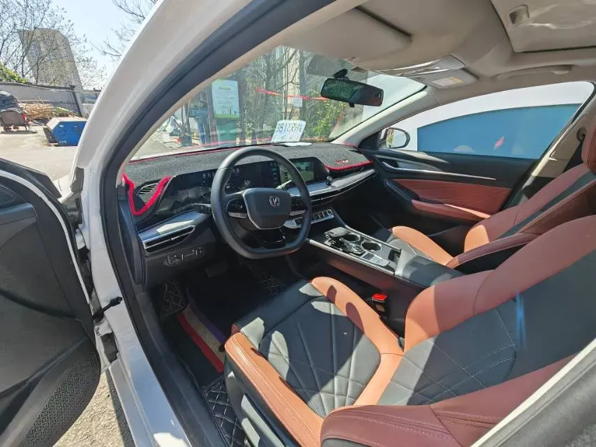 2023 ChangAn Eado 1.4T 160HP L4 7DCT,autocango,china used car exporter,china ev exporter,chinese used car exporter,chinese used ev exporter