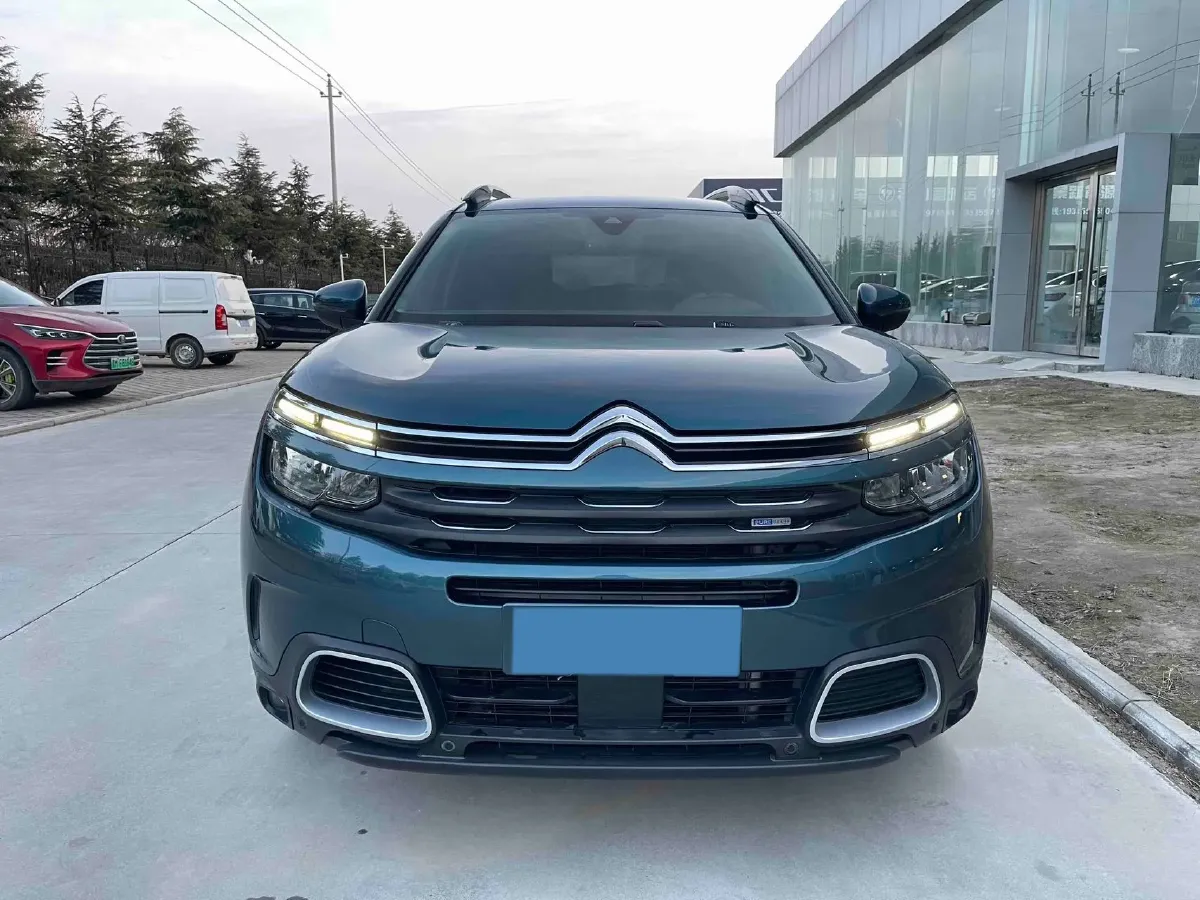 2017 Citroen C5 Aircross 1.8T 204HP L4 6AT,autocango,china used car exporter,china ev exporter,chinese used car exporter,chinese used ev exporter