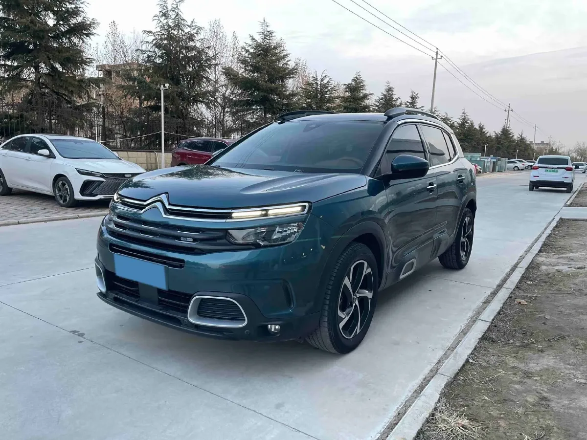 2017 Citroen C5 Aircross 1.8T 204HP L4 6AT,autocango,china used car exporter,china ev exporter,chinese used car exporter,chinese used ev exporter