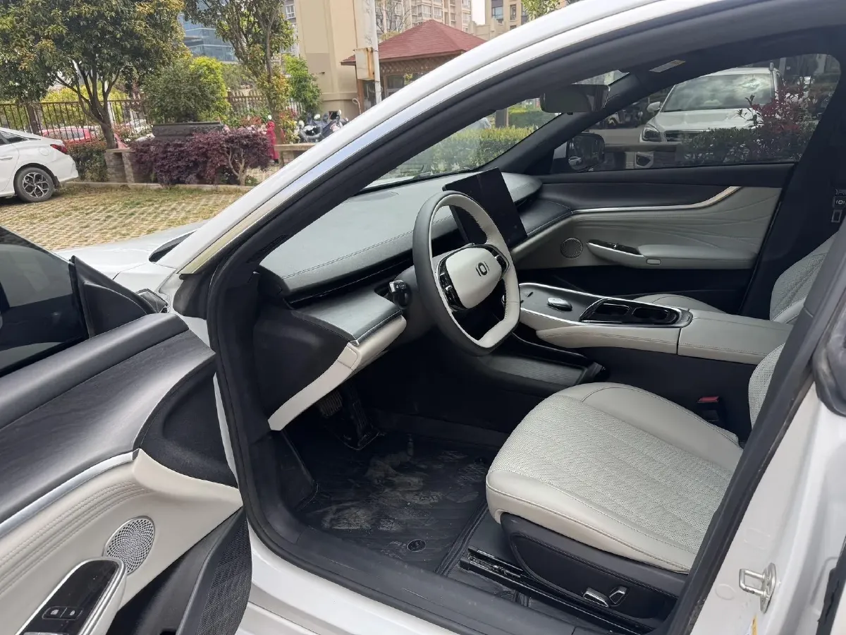 2025 ChangAn QiYuan A07 REEV 98HP REEV 28.4KWH,autocango,china used car exporter,china ev exporter,chinese used car exporter,chinese used ev exporter