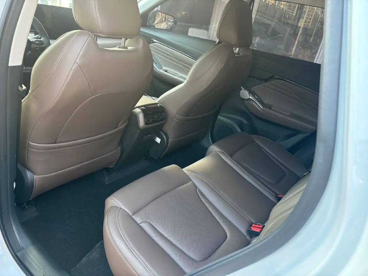 2024 GAC Trumpchi GS4 1.5T 177HP L4 7DCT,autocango,china used car exporter,china ev exporter,chinese used car exporter,chinese used ev exporter