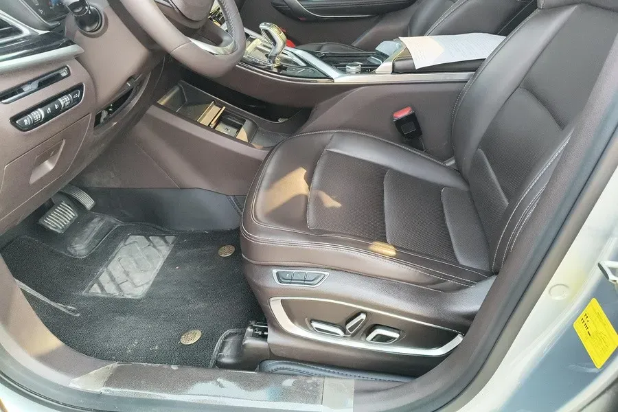 2019 Geely JiaJi 1.5T 177HP L3 7DCT,autocango,china used car exporter,china ev exporter,chinese used car exporter,chinese used ev exporter