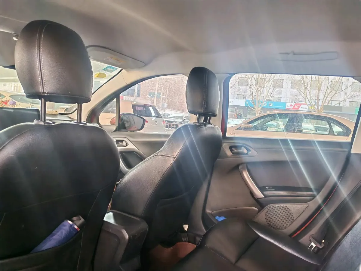 2018 Peugeot 2008 1.6L 117HP L4 6AT,autocango,china used car exporter,china ev exporter,chinese used car exporter,chinese used ev exporter