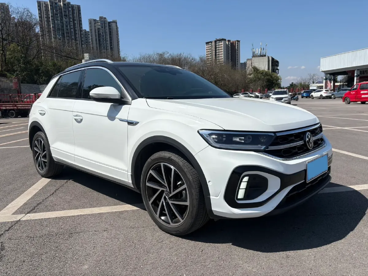 2023 Volkswagen T-Roc 1.5T 160HP L4 7DCT,autocango,china used car exporter,china ev exporter,chinese used car exporter,chinese used ev exporter