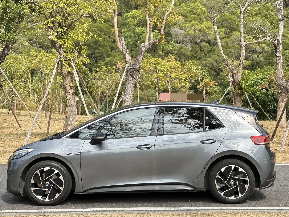 2023 Volkswagen ID.3 BEV 52.8KWH,autocango,china used car exporter,china ev exporter,chinese used car exporter,chinese used ev exporter