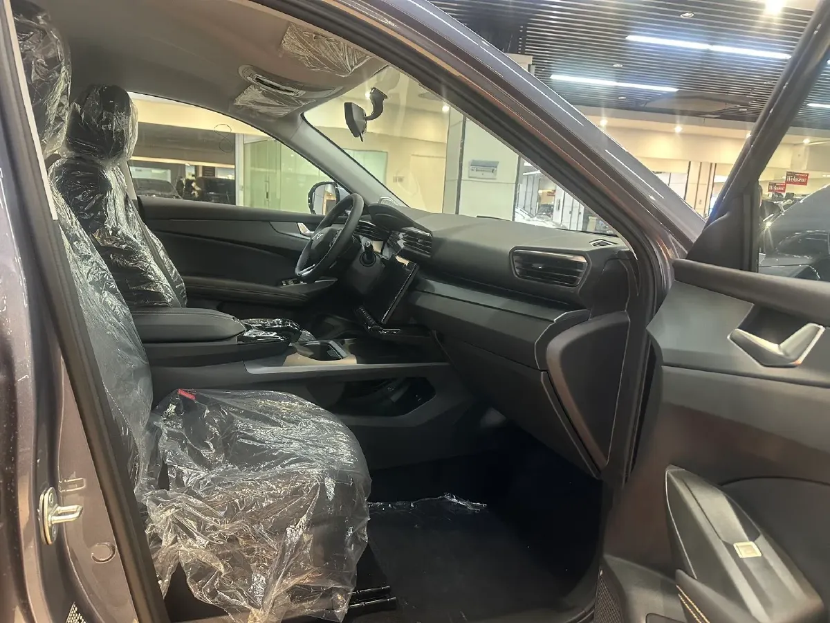 2025 KaiYi KunLun 1.5T 156HP L4 6DCT,autocango,china used car exporter,china ev exporter,chinese used car exporter,chinese used ev exporter