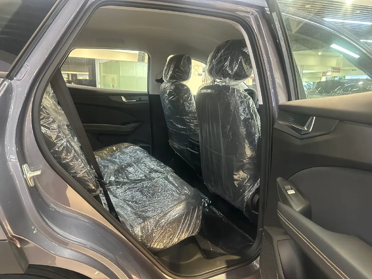 2025 KaiYi KunLun 1.5T 156HP L4 6DCT,autocango,china used car exporter,china ev exporter,chinese used car exporter,chinese used ev exporter