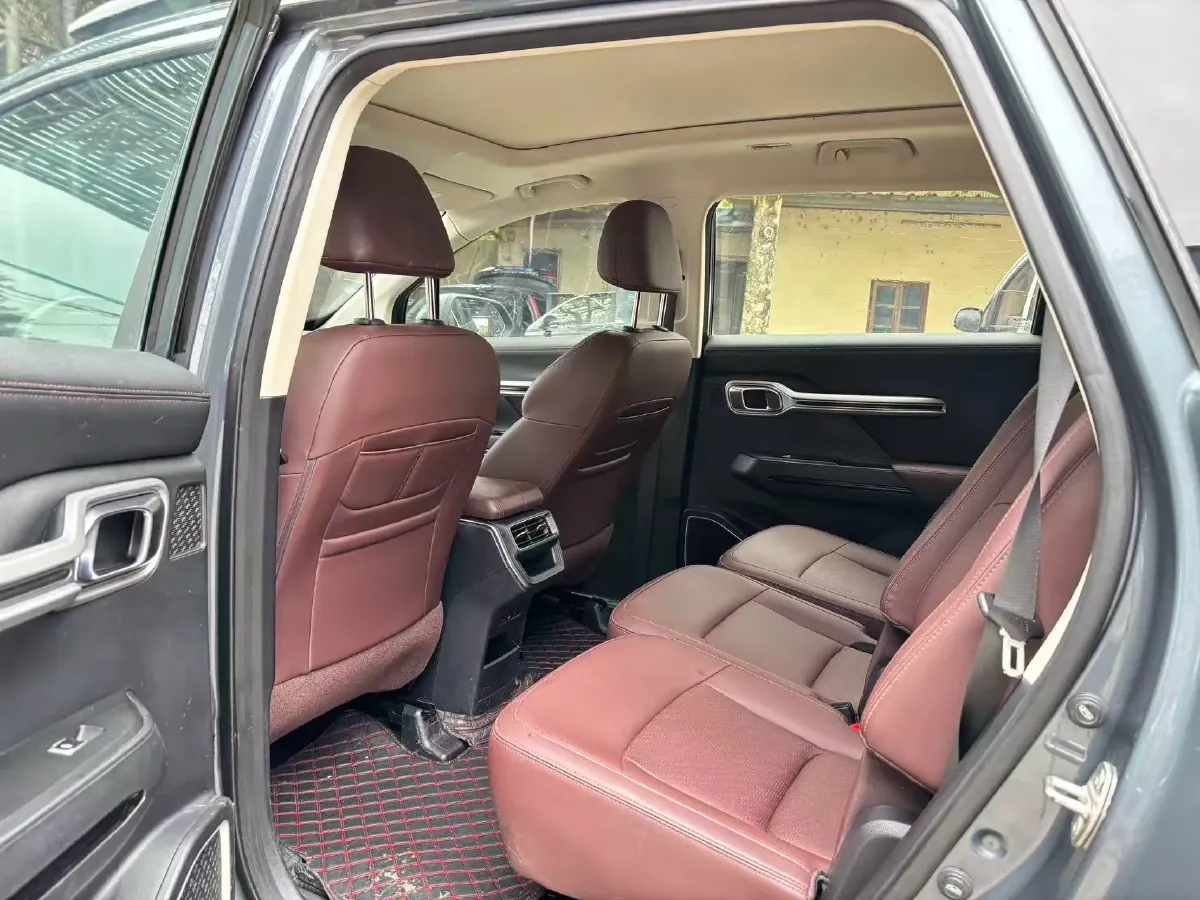 2022 Geely Okavango 1.8T 184HP L4 7DCT,autocango,china used car exporter,china ev exporter,chinese used car exporter,chinese used ev exporter