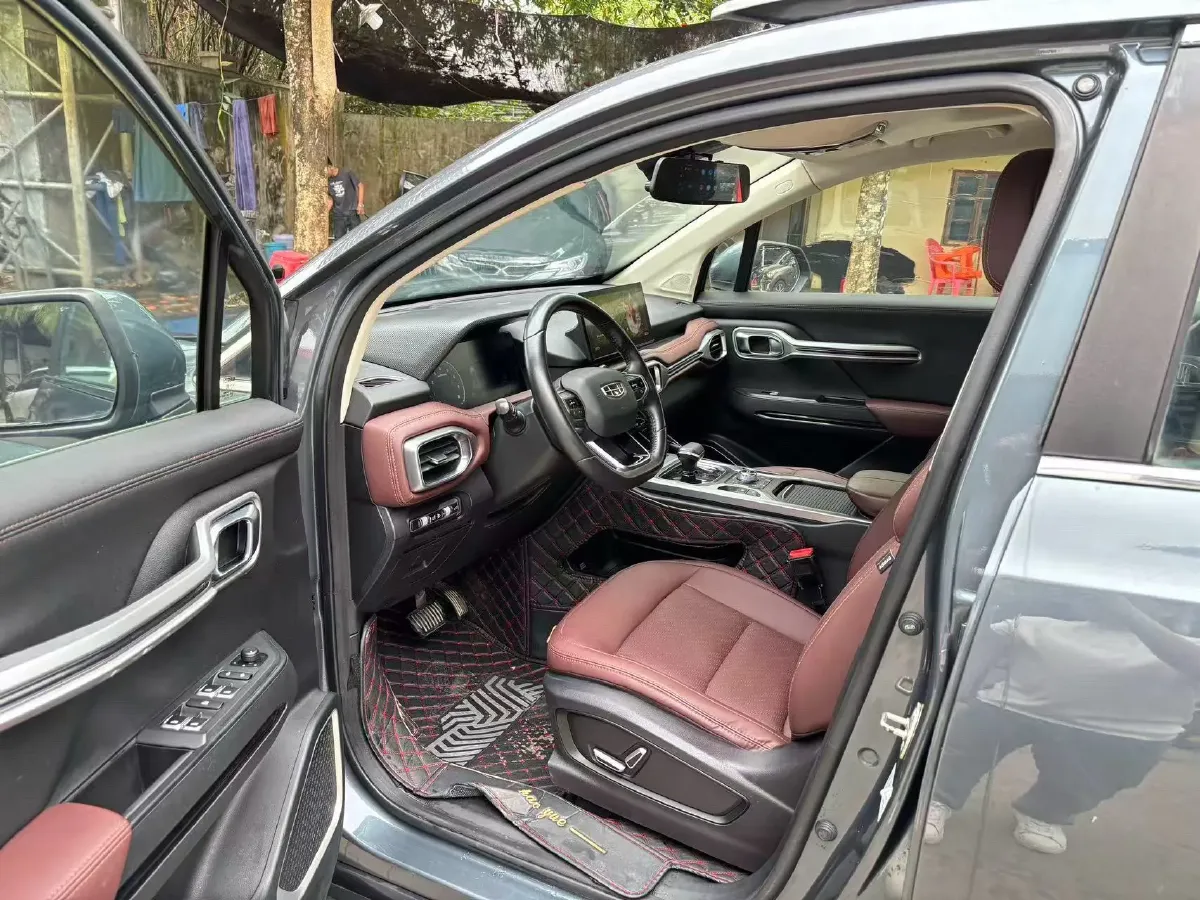 2022 Geely Okavango 1.8T 184HP L4 7DCT,autocango,china used car exporter,china ev exporter,chinese used car exporter,chinese used ev exporter