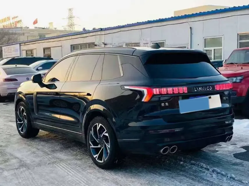 2021 Kia Carnival 2.0T 233HP L4 8AT,autocango,china used car exporter,china ev exporter,chinese used car exporter,chinese used ev exporter