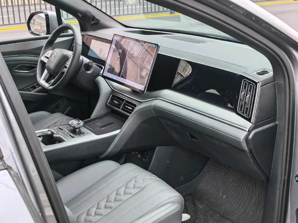 2024 BYD SongL DM-i 1.5L 101HP L4 E-CVT PHEV 26.6KWH,autocango,china used car exporter,china ev exporter,chinese used car exporter,chinese used ev exporter