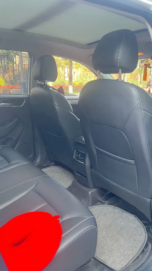 2018 Roewe RX5 1.5T 169HP L4 7DCT,autocango,china used car exporter,china ev exporter,chinese used car exporter,chinese used ev exporter