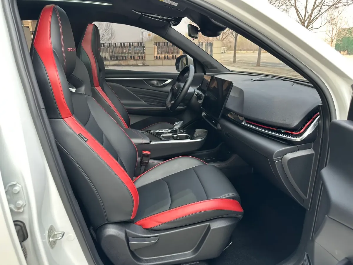 2023 BeiJing Auto Rubik 1.5T 188HP L4 7DCT,autocango,china used car exporter,china ev exporter,chinese used car exporter,chinese used ev exporter