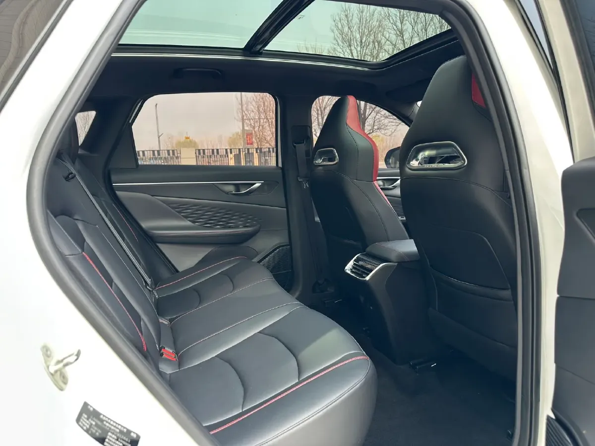 2023 BeiJing Auto Rubik 1.5T 188HP L4 7DCT,autocango,china used car exporter,china ev exporter,chinese used car exporter,chinese used ev exporter