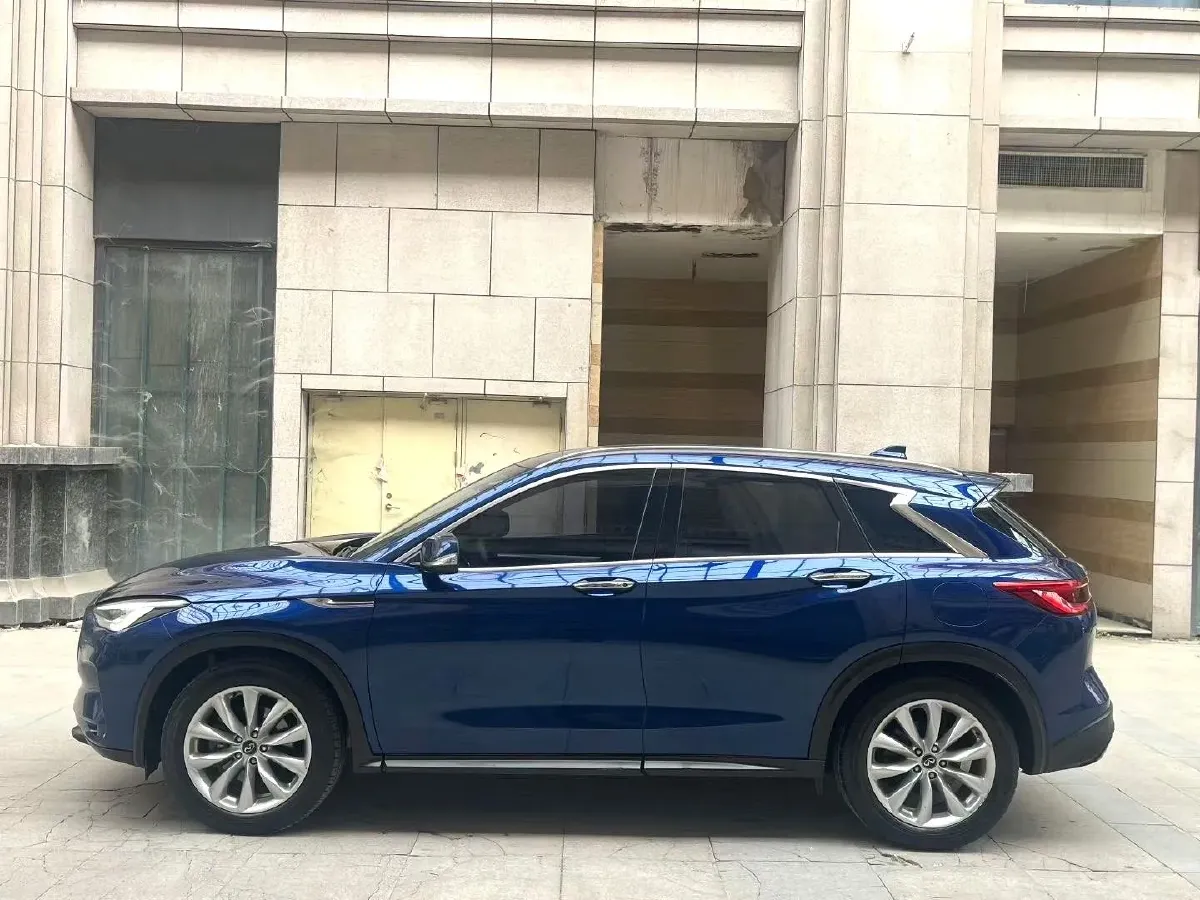 2018 Mitsubishi Pajero 3.0L 174HP V6 5AT,autocango,china used car exporter,china ev exporter,chinese used car exporter,chinese used ev exporter