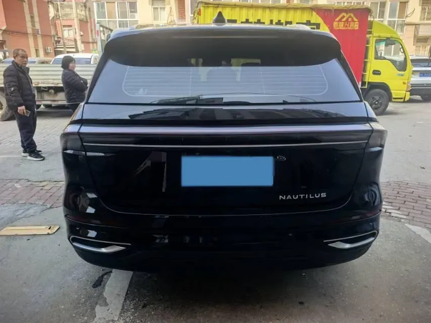 2023 Lincoln Corsair 2.0T 261HP L4 8AT,autocango,china used car exporter,china ev exporter,chinese used car exporter,chinese used ev exporter