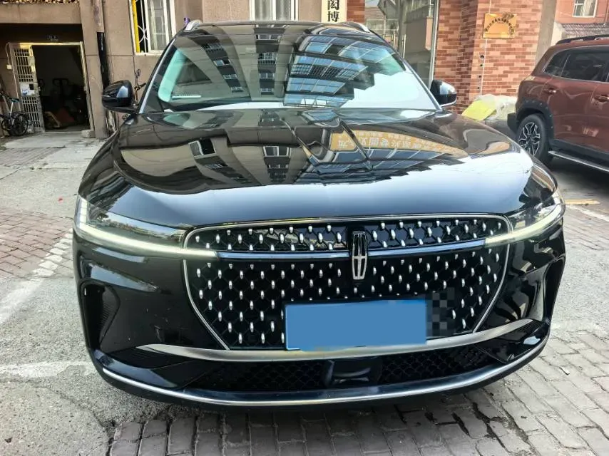 2023 Lincoln Corsair 2.0T 261HP L4 8AT,autocango,china used car exporter,china ev exporter,chinese used car exporter,chinese used ev exporter