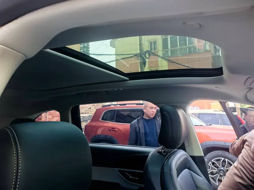 2023 Lincoln Corsair 2.0T 261HP L4 8AT,autocango,china used car exporter,china ev exporter,chinese used car exporter,chinese used ev exporter