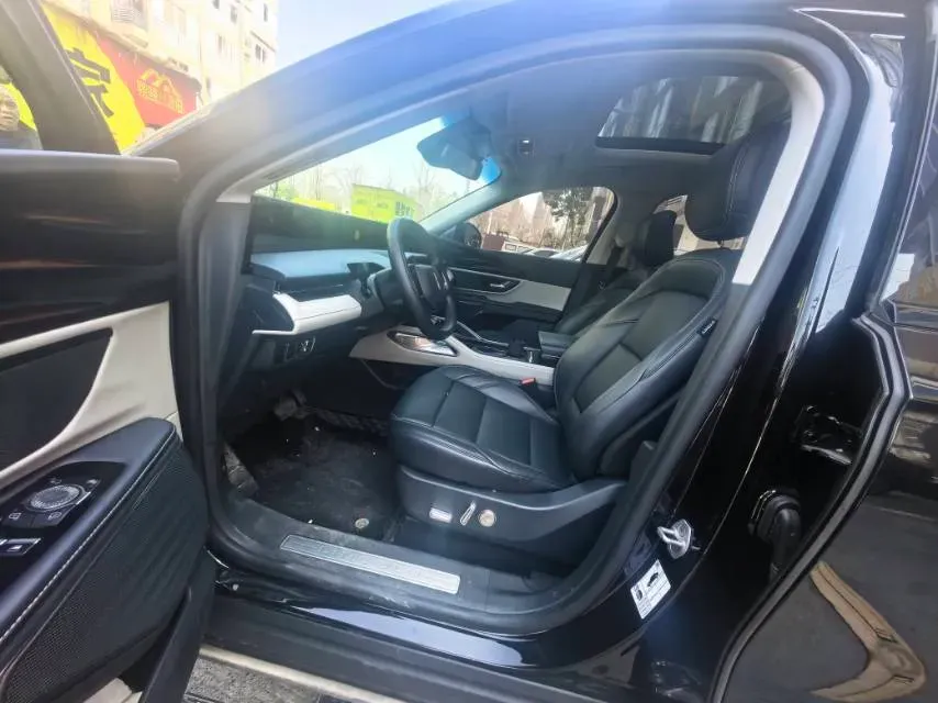 2023 Lincoln Corsair 2.0T 261HP L4 8AT,autocango,china used car exporter,china ev exporter,chinese used car exporter,chinese used ev exporter