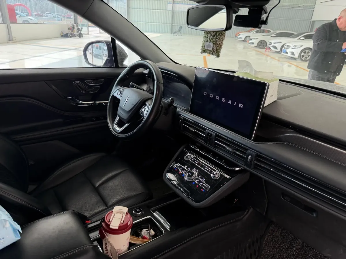 2022 Lincoln Corsair 2.0T 245HP L4 8AT,autocango,china used car exporter,china ev exporter,chinese used car exporter,chinese used ev exporter