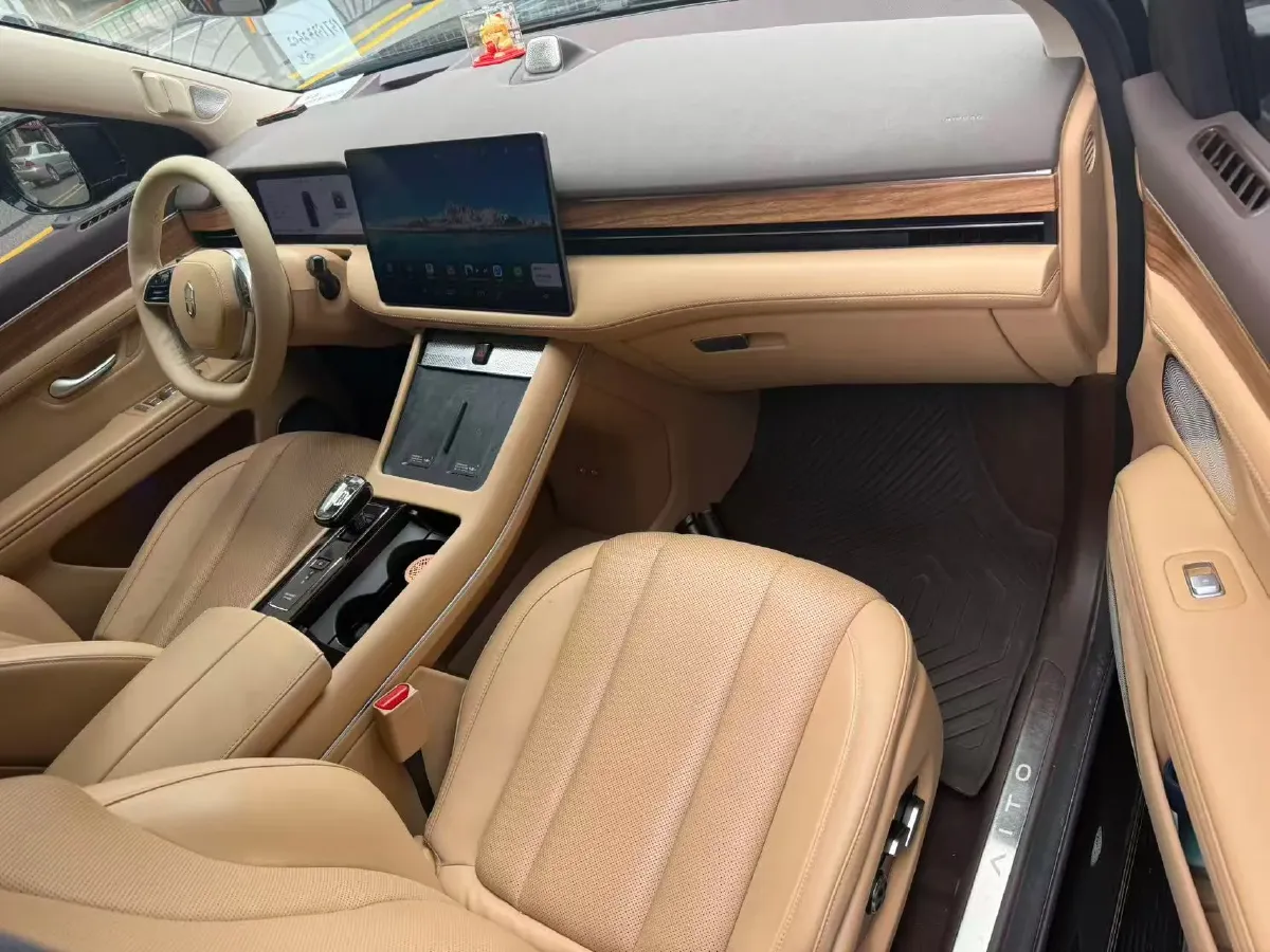 2024 AITO AITO M7 1.5T 152HP L4 REEV 40KWH,autocango,china used car exporter,china ev exporter,chinese used car exporter,chinese used ev exporter