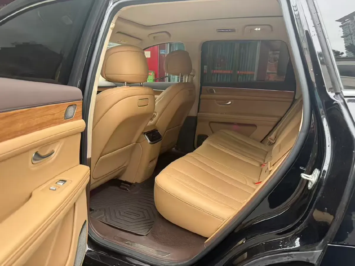 2024 AITO AITO M7 1.5T 152HP L4 REEV 40KWH,autocango,china used car exporter,china ev exporter,chinese used car exporter,chinese used ev exporter