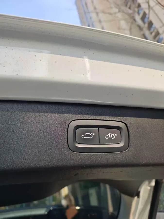 2018 Isuzu Mu-X 3.0T 177HP L4 6AT,autocango,china used car exporter,china ev exporter,chinese used car exporter,chinese used ev exporter