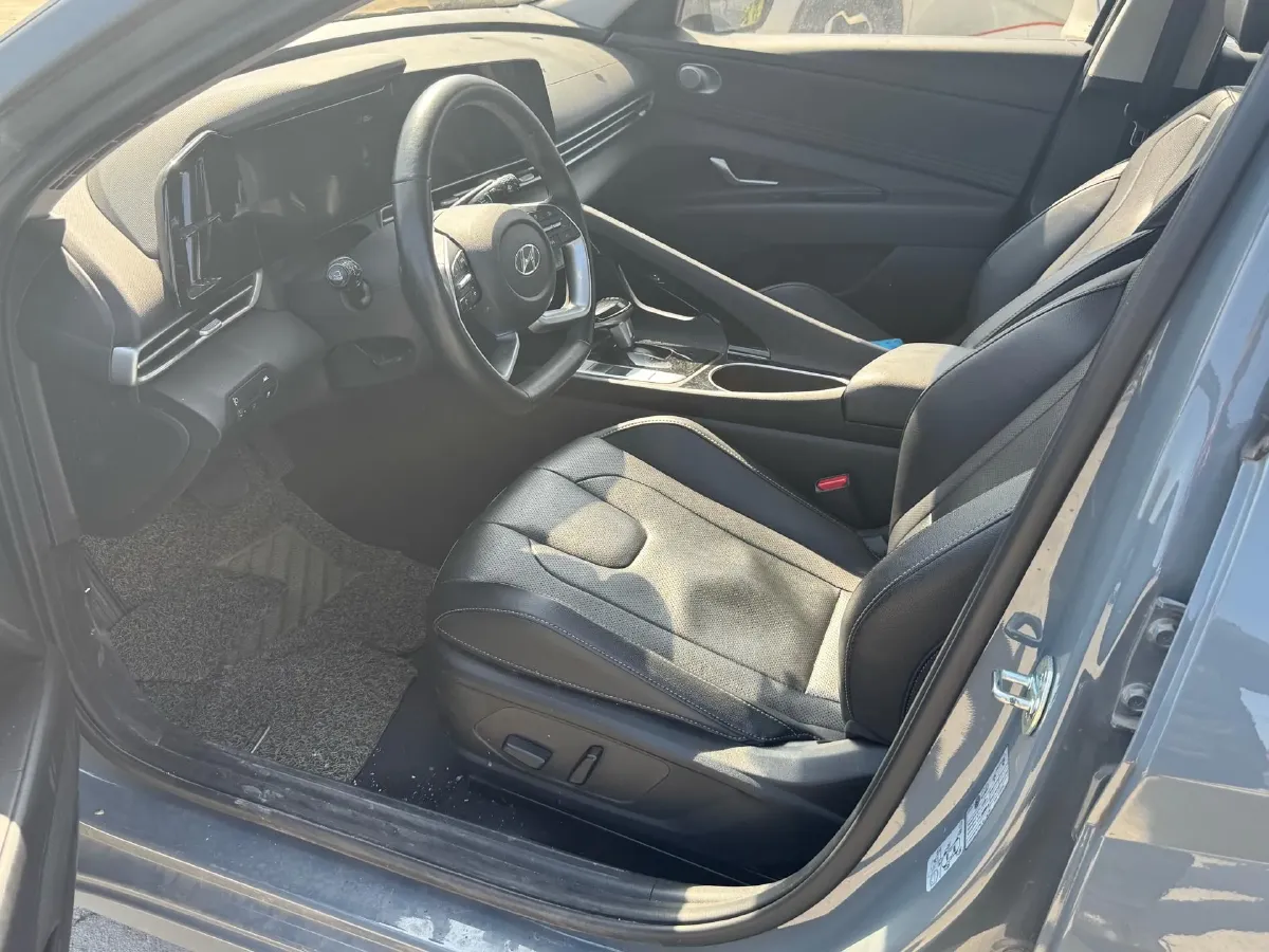 2022 Hyundai Elantra 1.5L 115HP L4 CVT,autocango,china used car exporter,china ev exporter,chinese used car exporter,chinese used ev exporter