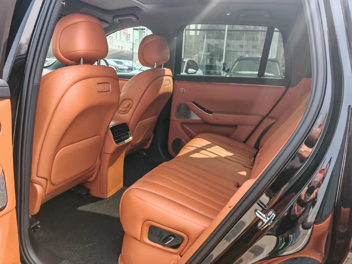 2026 AITO AITO M7 BEV,autocango,china used car exporter,china ev exporter,chinese used car exporter,chinese used ev exporter