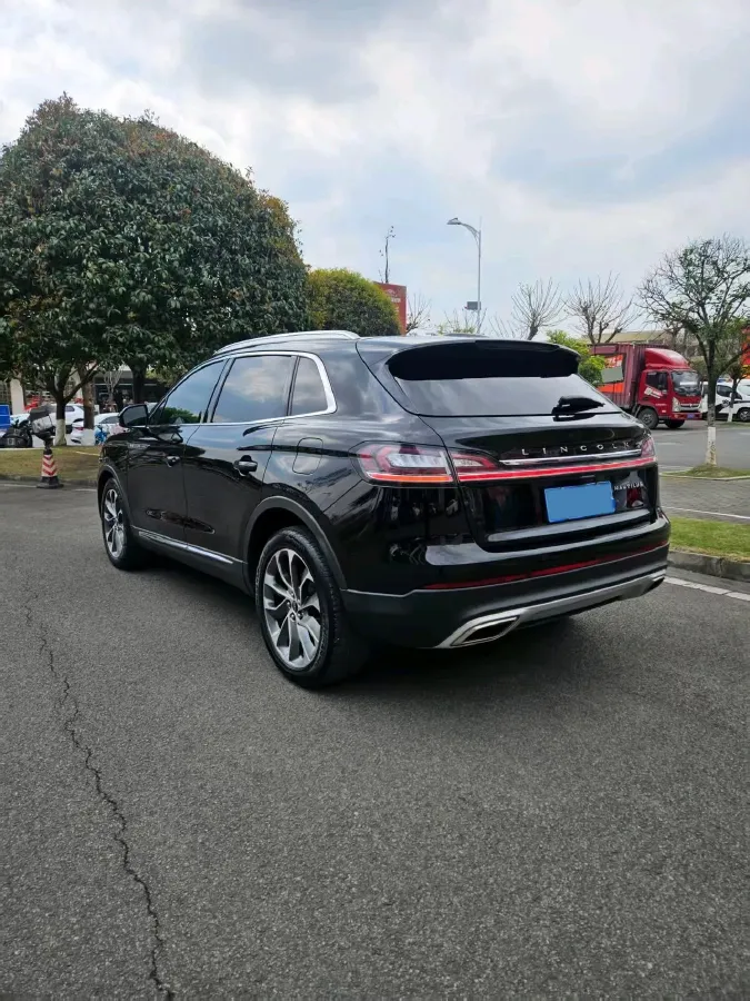 2021 Lincoln Nautilus 2.0T 245HP L4 8AT,autocango,china used car exporter,china ev exporter,chinese used car exporter,chinese used ev exporter