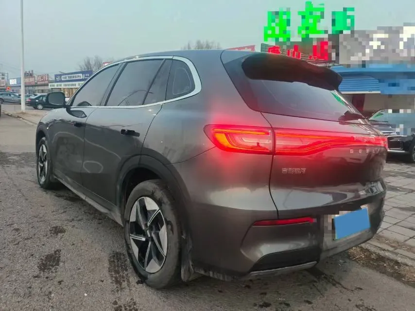 2024 Geely Emgrand L HiP 1.5T 181HP L4 3DHT PHEV 15.5KWH,autocango,china used car exporter,china ev exporter,chinese used car exporter,chinese used ev exporter