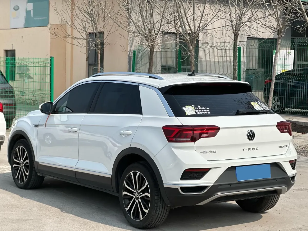 2021 Volkswagen T-Roc 1.4T 150HP L4 7DCT,autocango,china used car exporter,china ev exporter,chinese used car exporter,chinese used ev exporter