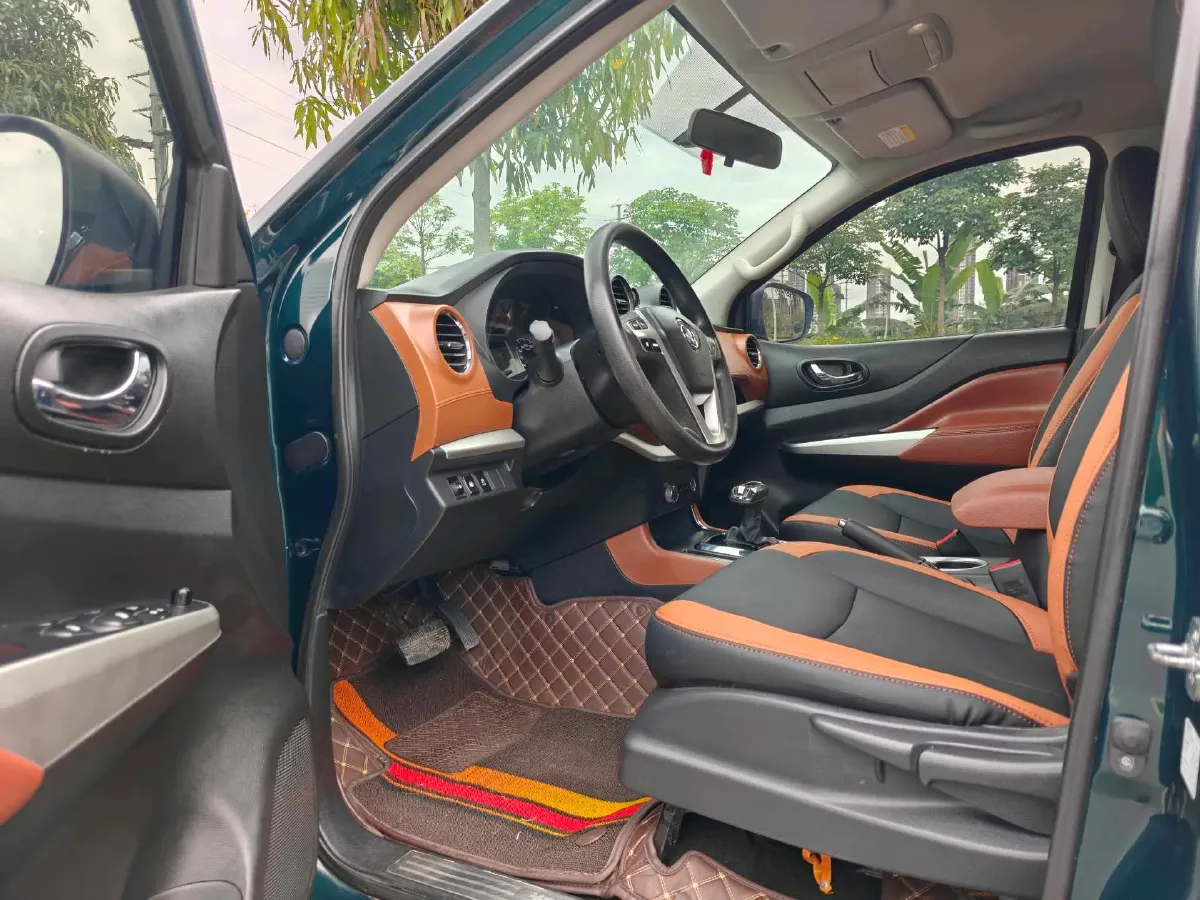 2020 Dongfeng RuiQi 6 2.3T 163HP L4 8AT,autocango,china used car exporter,china ev exporter,chinese used car exporter,chinese used ev exporter