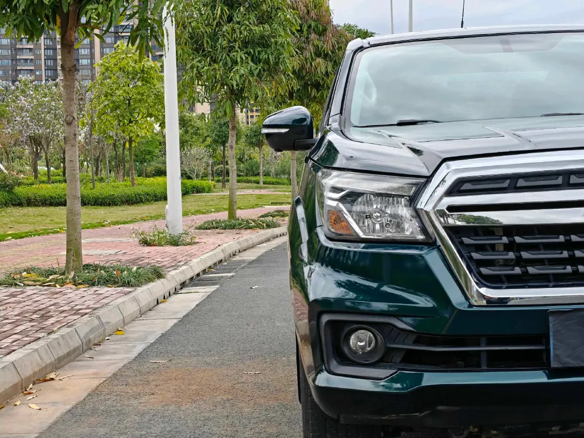 2020 Dongfeng RuiQi 6 2.3T 163HP L4 8AT,autocango,china used car exporter,china ev exporter,chinese used car exporter,chinese used ev exporter