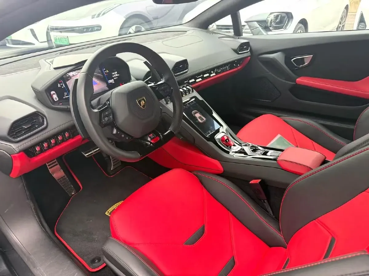 2020 Lamborghini Huracán 5.2L 611HP V10 7DCT,autocango,china used car exporter,china ev exporter,chinese used car exporter,chinese used ev exporter