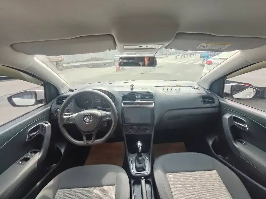 2016 Volkswagen Polo 1.4L 90HP L4 6AT,autocango,china used car exporter,china ev exporter,chinese used car exporter,chinese used ev exporter