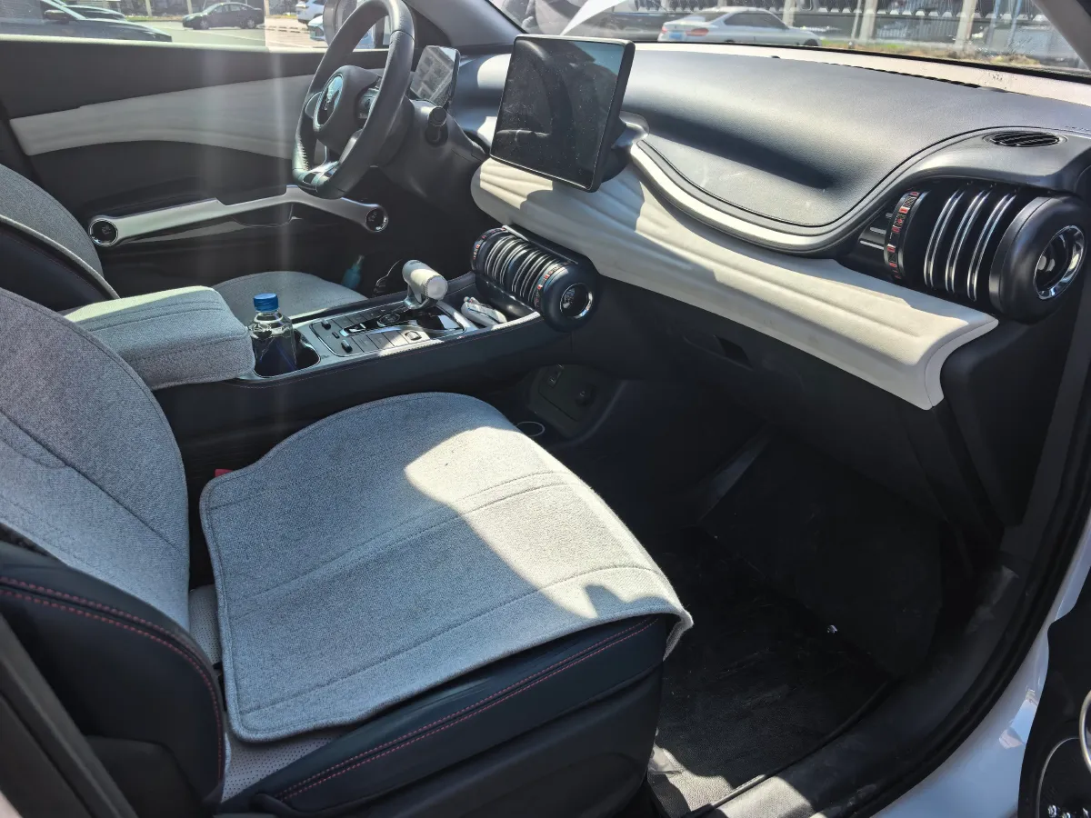 2022 Roewe RX5 MAX 1.5T 181HP L4 6AT,autocango,china used car exporter,china ev exporter,chinese used car exporter,chinese used ev exporter