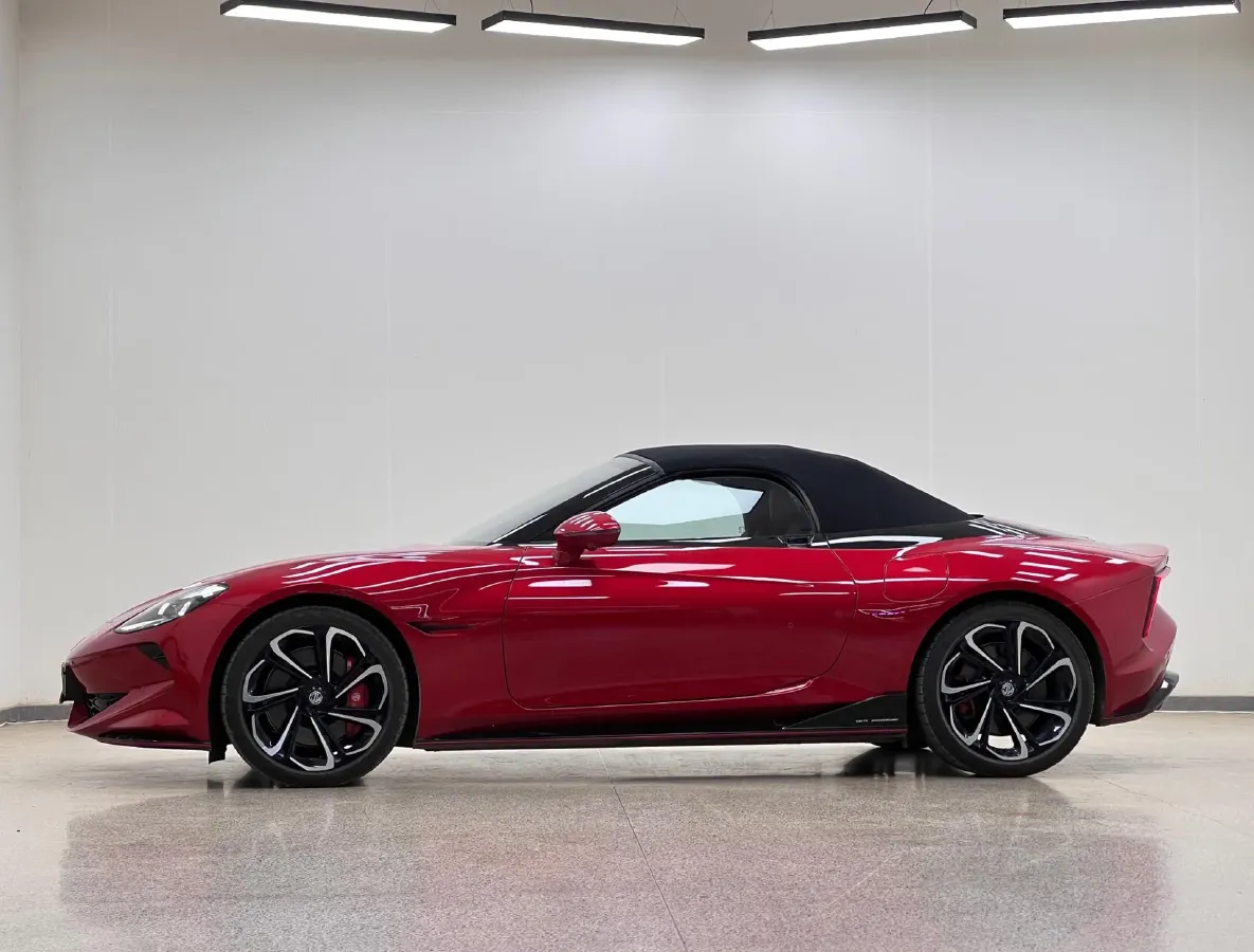 2023 Volvo S60 2.0T 197HP L4 7DCT,autocango,china used car exporter,china ev exporter,chinese used car exporter,chinese used ev exporter