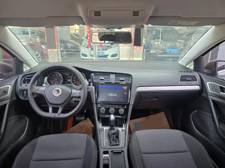 2018 Volkswagen Golf 1.6L 110HP L4 6AT,autocango,china used car exporter,china ev exporter,chinese used car exporter,chinese used ev exporter