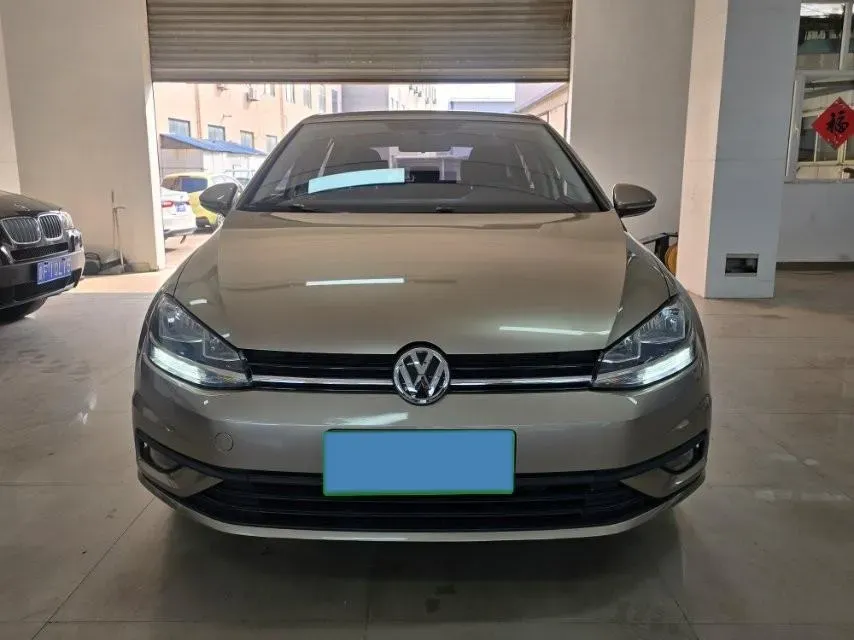 2018 Volkswagen Golf 1.6L 110HP L4 6AT,autocango,china used car exporter,china ev exporter,chinese used car exporter,chinese used ev exporter