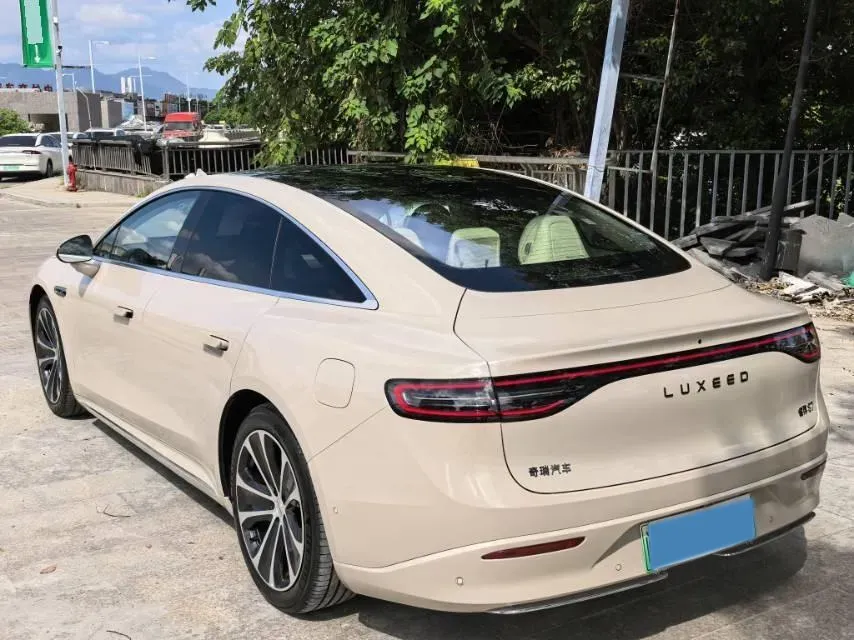 2025 Luxeed S7 BEV 100KWH,autocango,china used car exporter,china ev exporter,chinese used car exporter,chinese used ev exporter