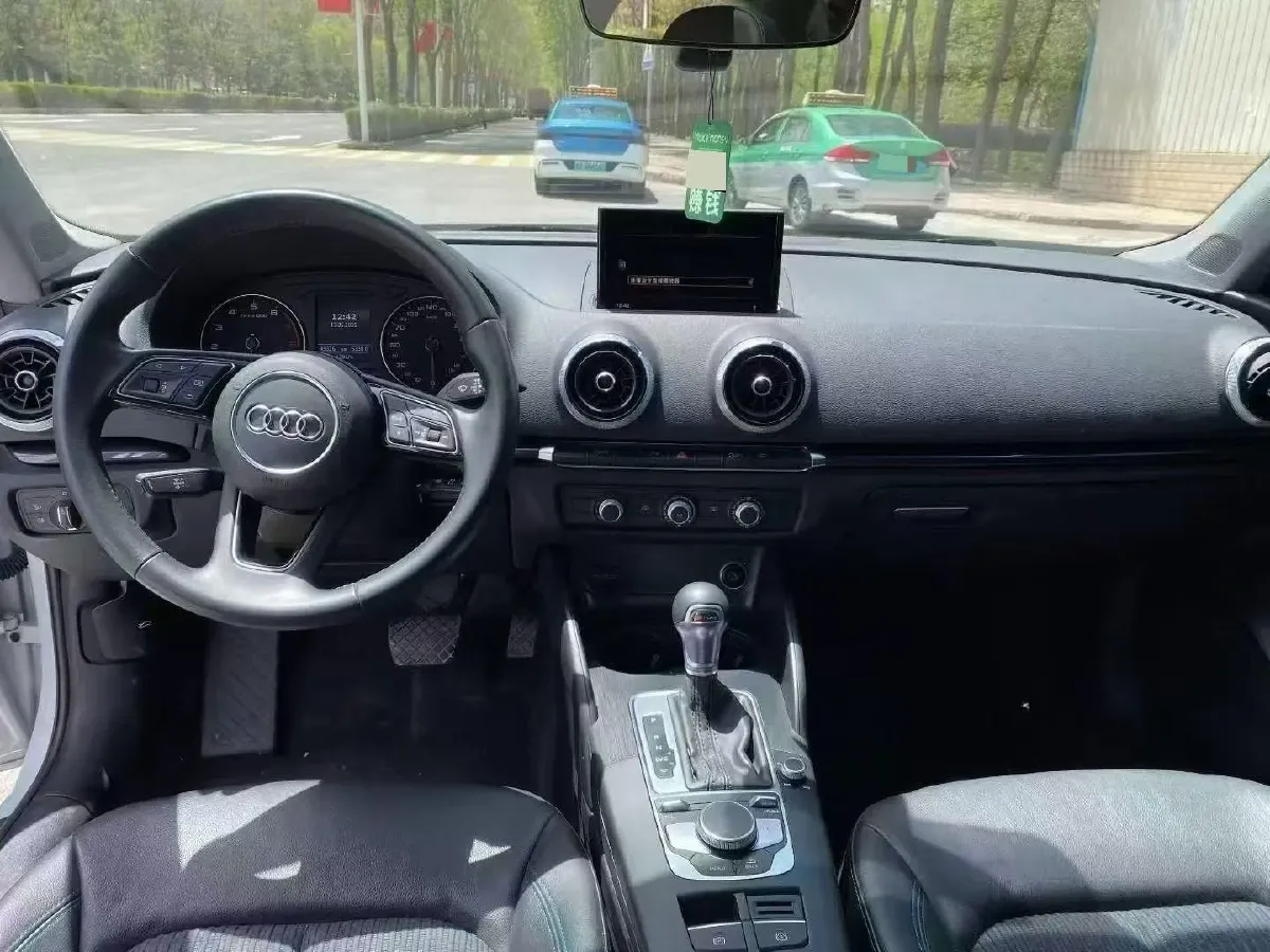 2020 Audi A3 1.4T 150HP L4 7DCT,autocango,china used car exporter,china ev exporter,chinese used car exporter,chinese used ev exporter