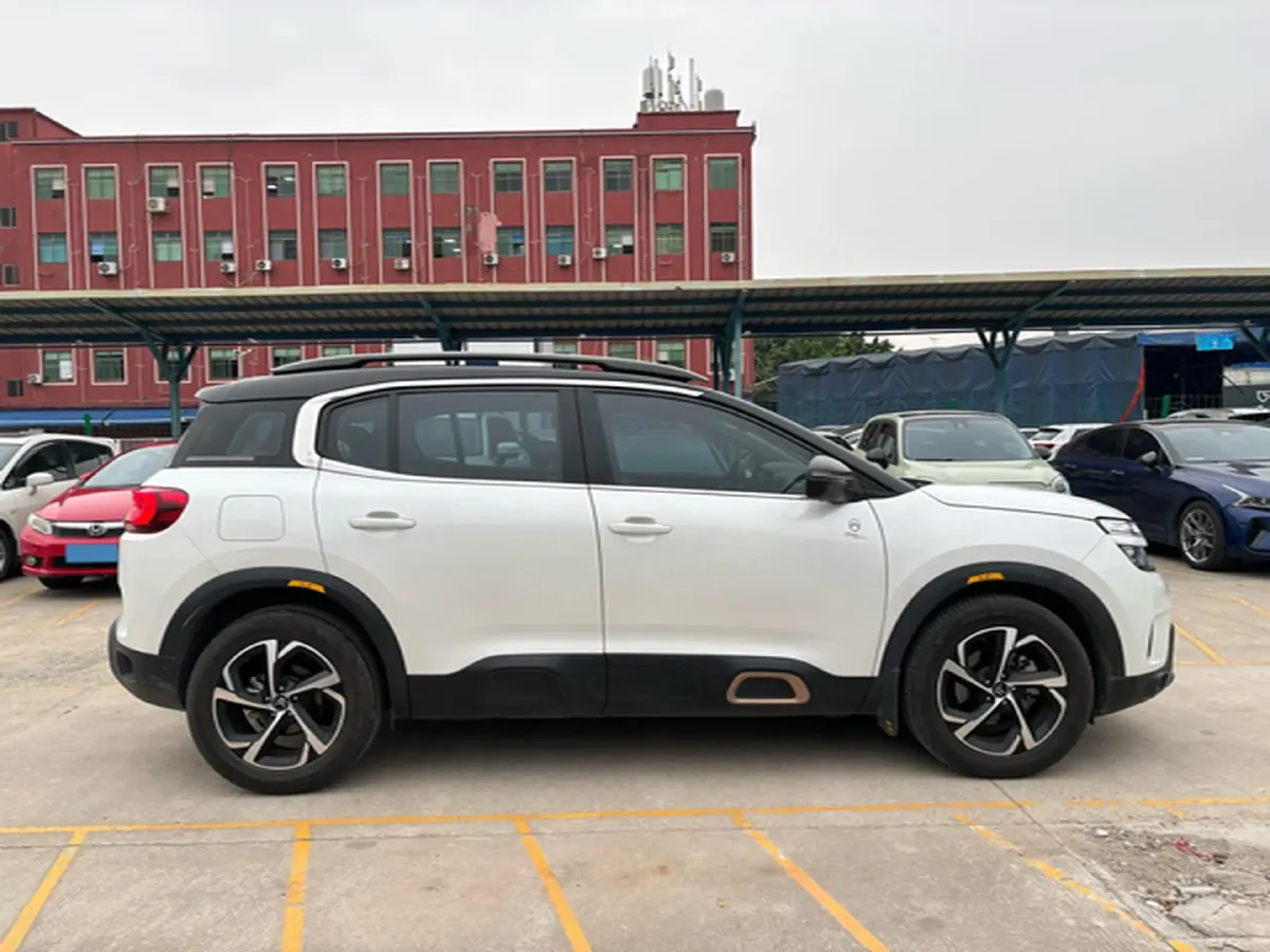 2020 Citroen C5 Aircross 1.6T 170HP L4 6AT,autocango,china used car exporter,china ev exporter,chinese used car exporter,chinese used ev exporter