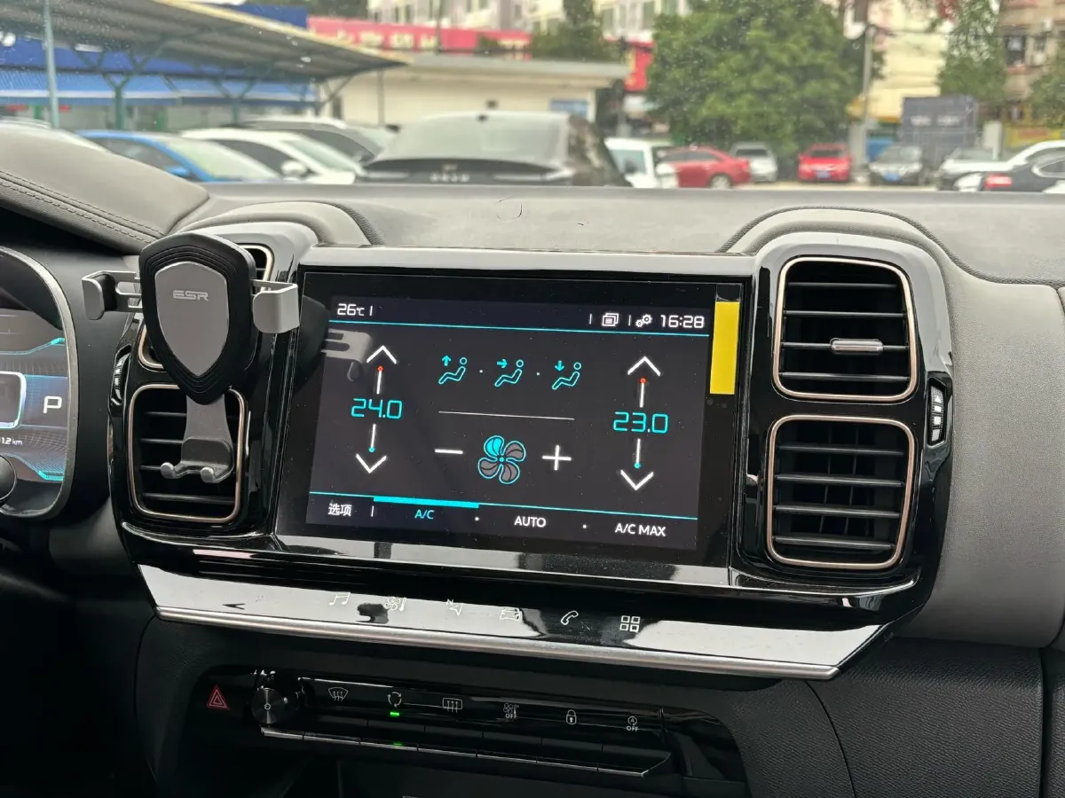 2020 Citroen C5 Aircross 1.6T 170HP L4 6AT,autocango,china used car exporter,china ev exporter,chinese used car exporter,chinese used ev exporter