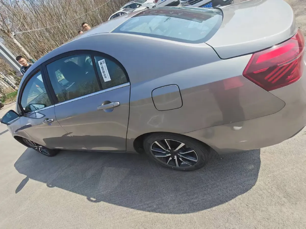 2019 Geely Emgrand 1.5L 109HP L4 5MT,autocango,china used car exporter,china ev exporter,chinese used car exporter,chinese used ev exporter