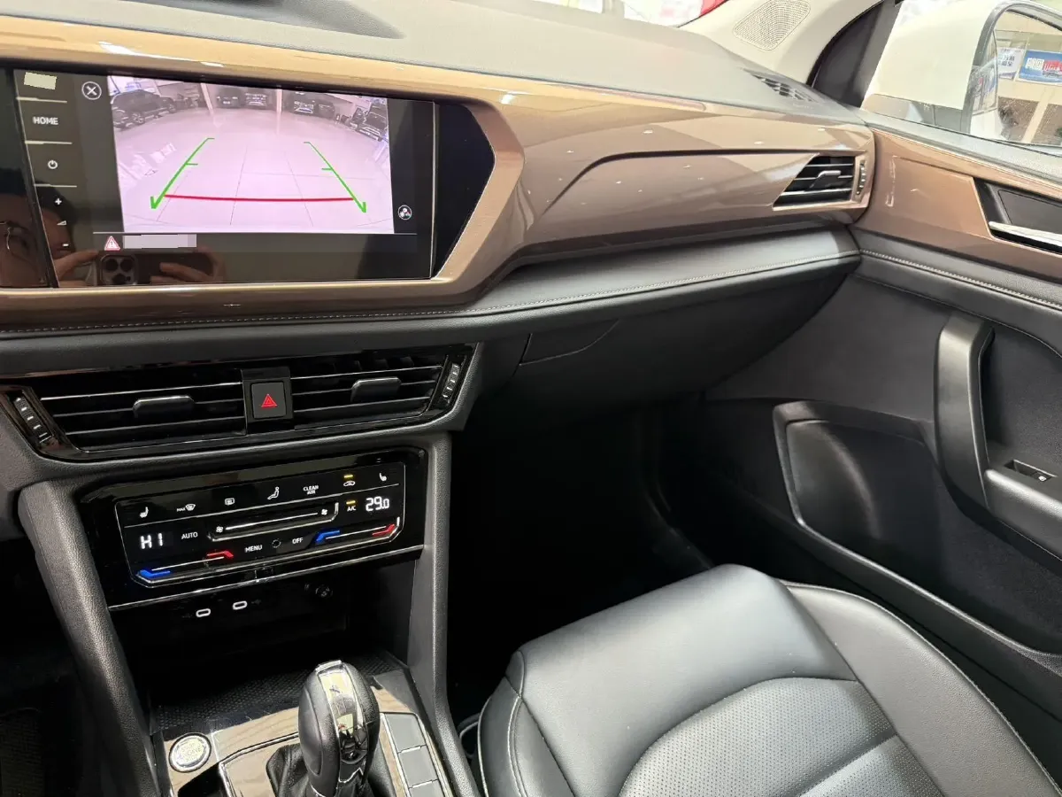 2022 Volkswagen Tharu 1.4T 150HP L4 7DCT,autocango,china used car exporter,china ev exporter,chinese used car exporter,chinese used ev exporter