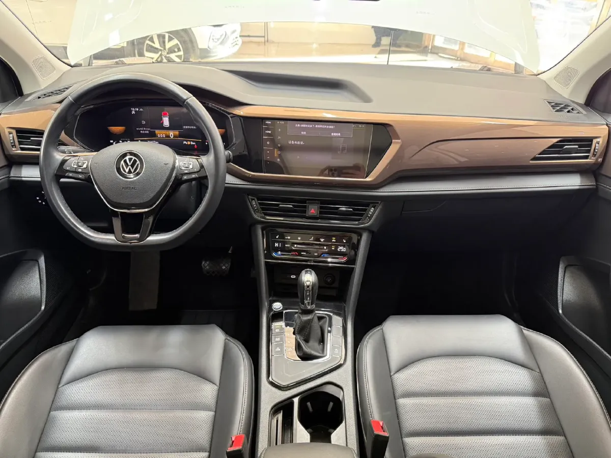 2022 Volkswagen Tharu 1.4T 150HP L4 7DCT,autocango,china used car exporter,china ev exporter,chinese used car exporter,chinese used ev exporter